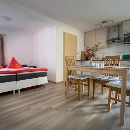 Appartement Doesjes Huis Naumburg  Exterior foto
